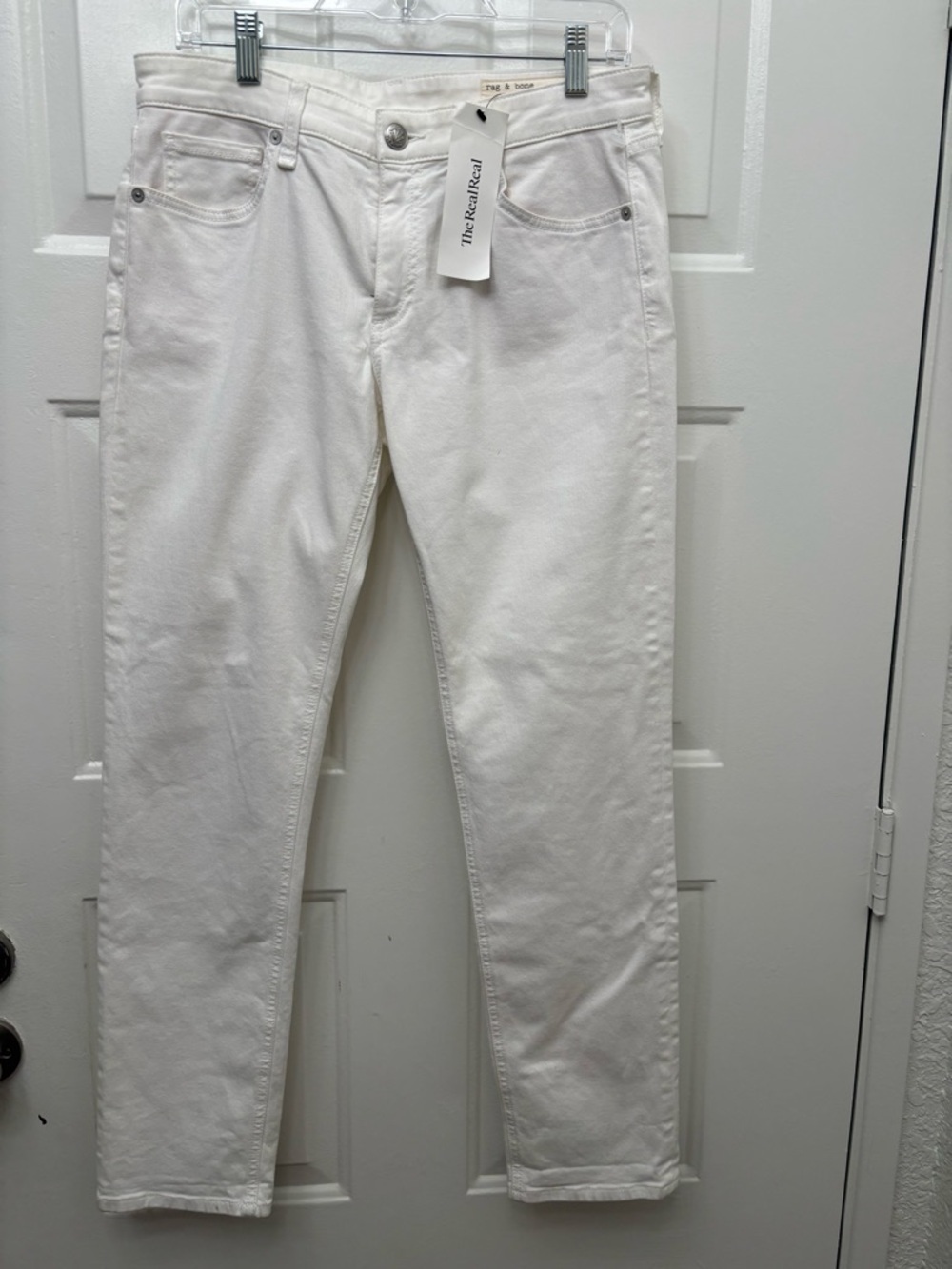 rag & bone White Women’s Boyfriend Jeans - Low-Rise Slim Fit